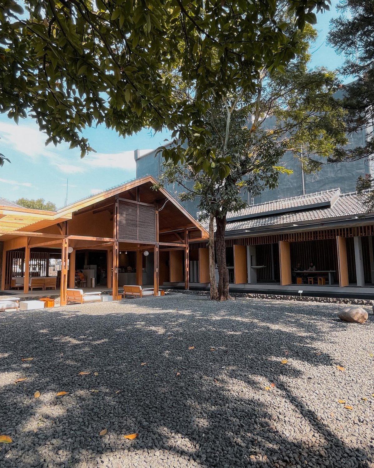 Oase Tenang di Pasundan Karya Andra Martin